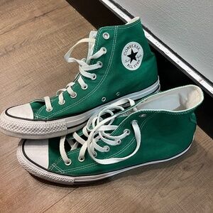 Green Converse